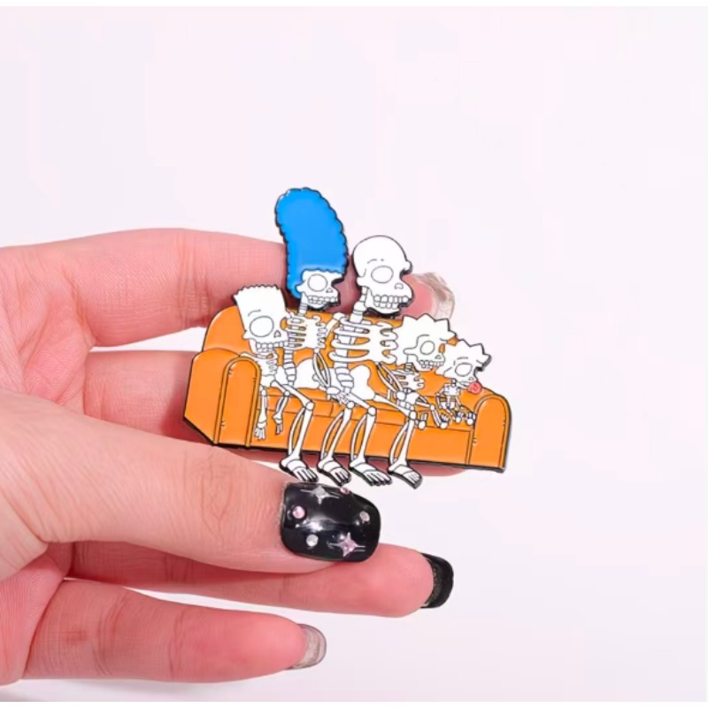 New Cartoon Anime Figure Brooc - Halloween Skeleton Decoration ulasan dan harga